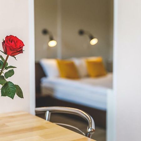 Compact Apartment Near Food Market In The Oldtown Plus Free Parking Klaipėda Esterno foto